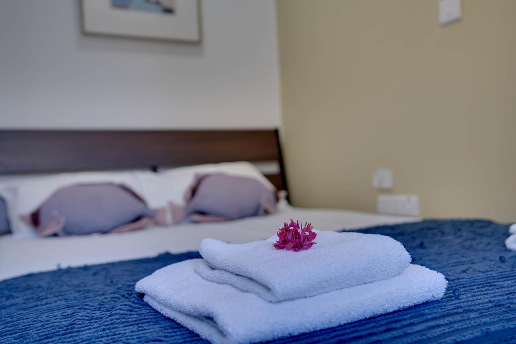 Atlantis Apartments 50M From Makenzy Seafront Larnaca Zewnętrze zdjęcie