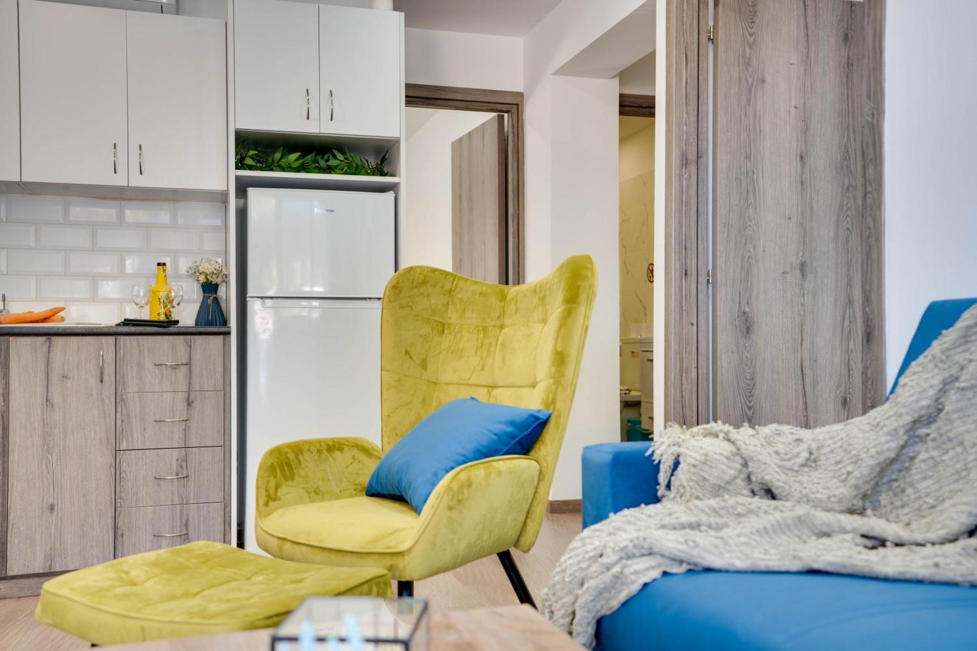 Atlantis Apartments 50M From Makenzy Seafront Larnaca Zewnętrze zdjęcie