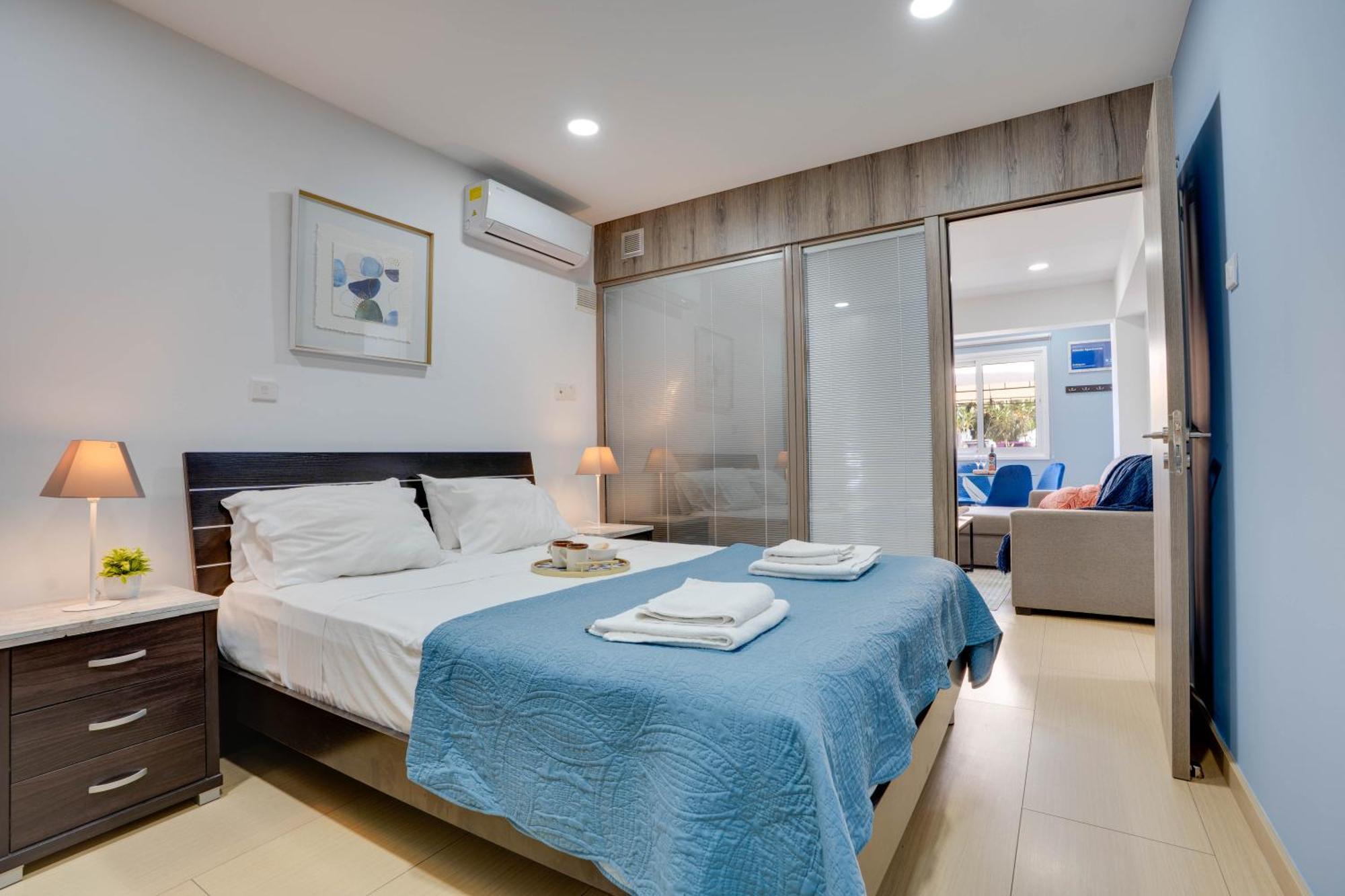 Atlantis Apartments 50M From Makenzy Seafront Larnaca Zewnętrze zdjęcie