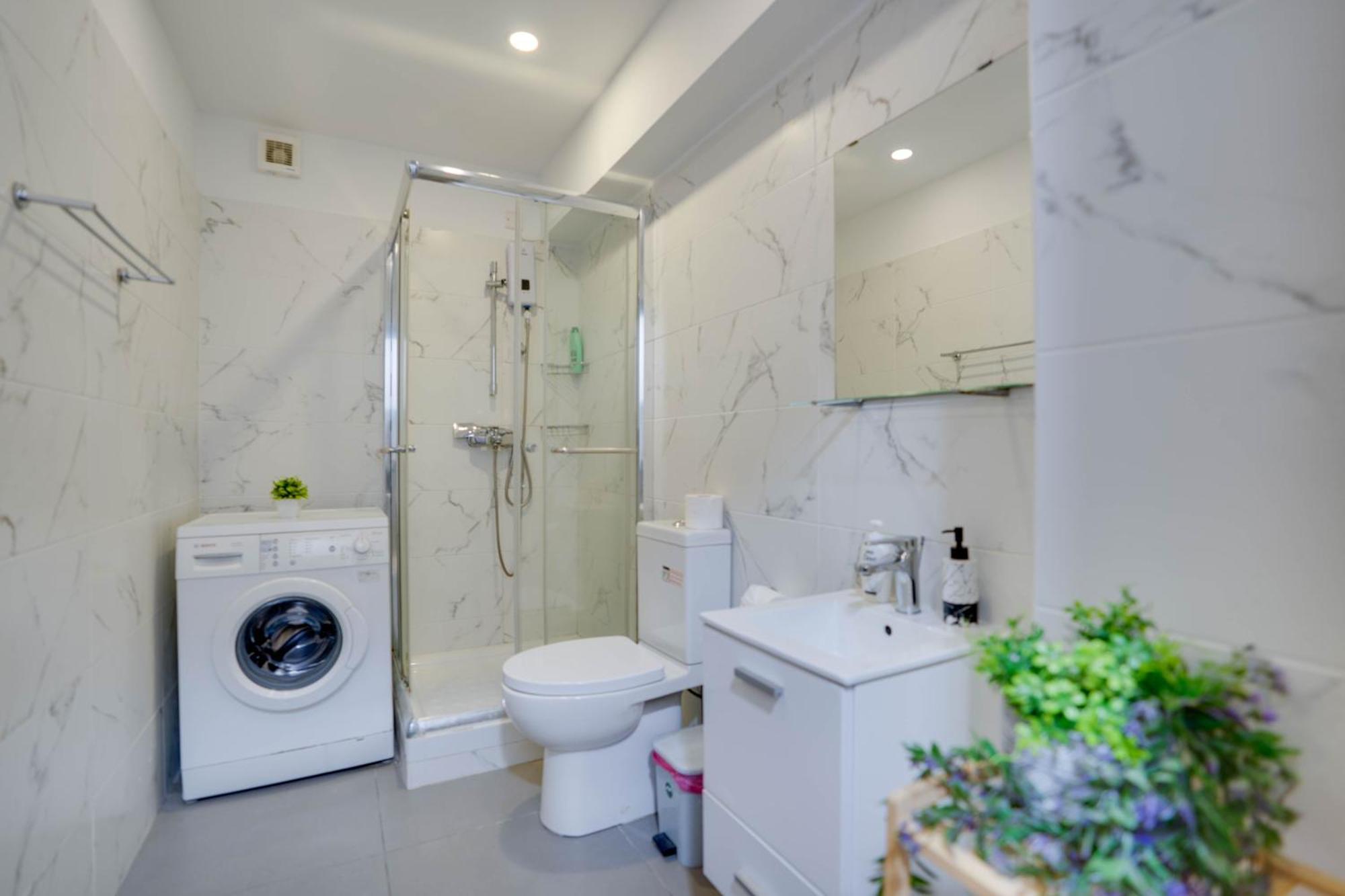Atlantis Apartments 50M From Makenzy Seafront Larnaca Zewnętrze zdjęcie